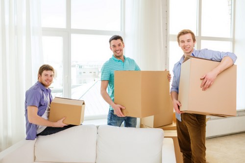 Careful box labeling for a Tooting house relocation