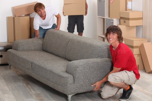 Cubic-yard load estimate for furniture and boxes
