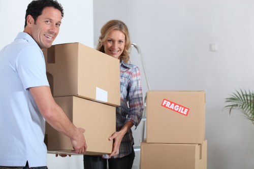 Reliable Man and Van Tooting service for residential and business moves